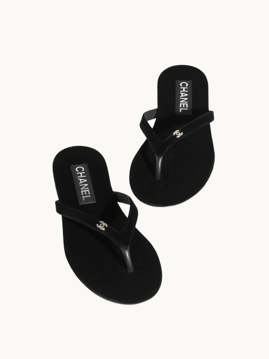 BLACK DIAMOND FLIP FLOPS