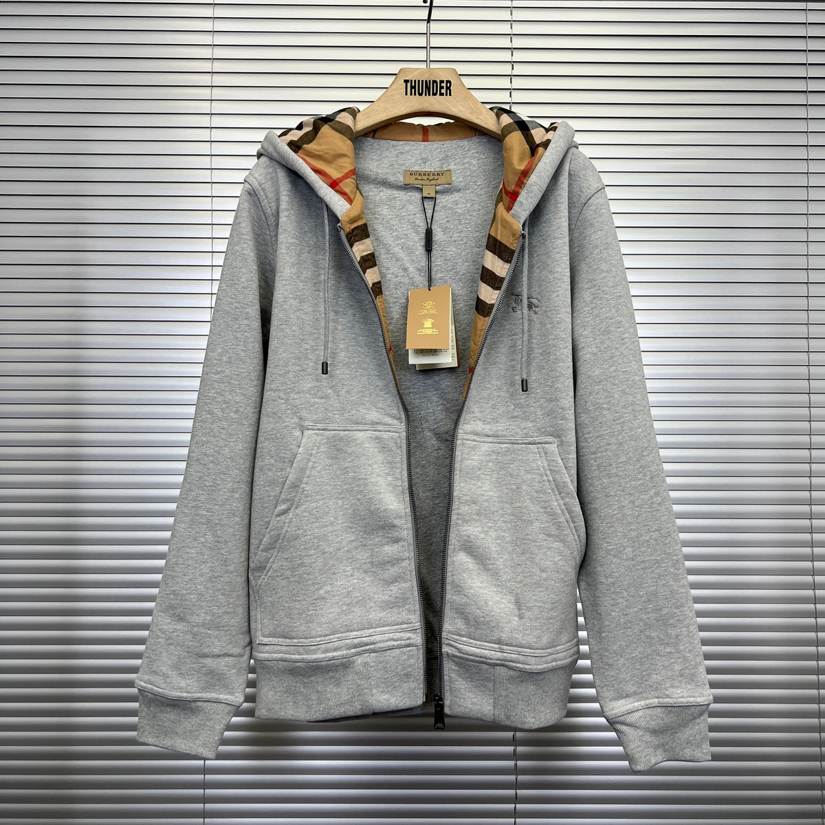 Gilet à capuche BB